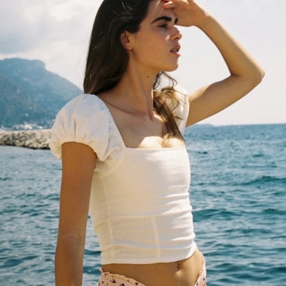 With Jéan Puff Sleeve Demi Top